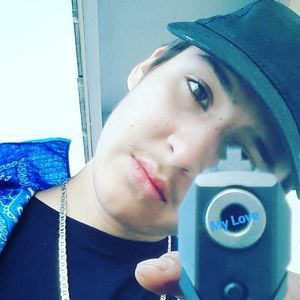 Meet your Posher, Ethan